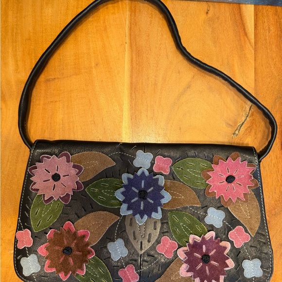 Boho Artisanal 3D Floral Applique Statement Shoulder Bag (EUC) - Picture 13 of 15